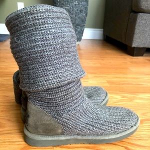 UGG Cardy grey knit boots. Size US 7